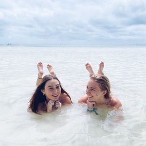 Meet your Posher, Julia